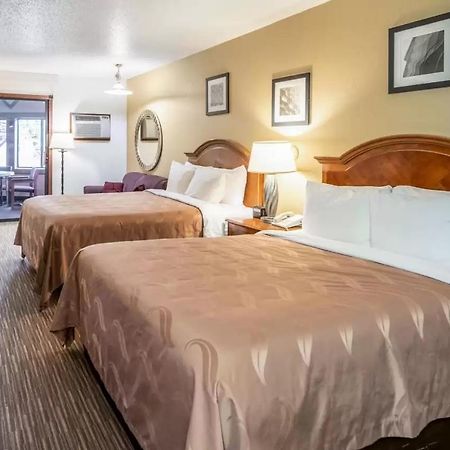 Quality Inn Keystone Near Mount Rushmore Extérieur photo
